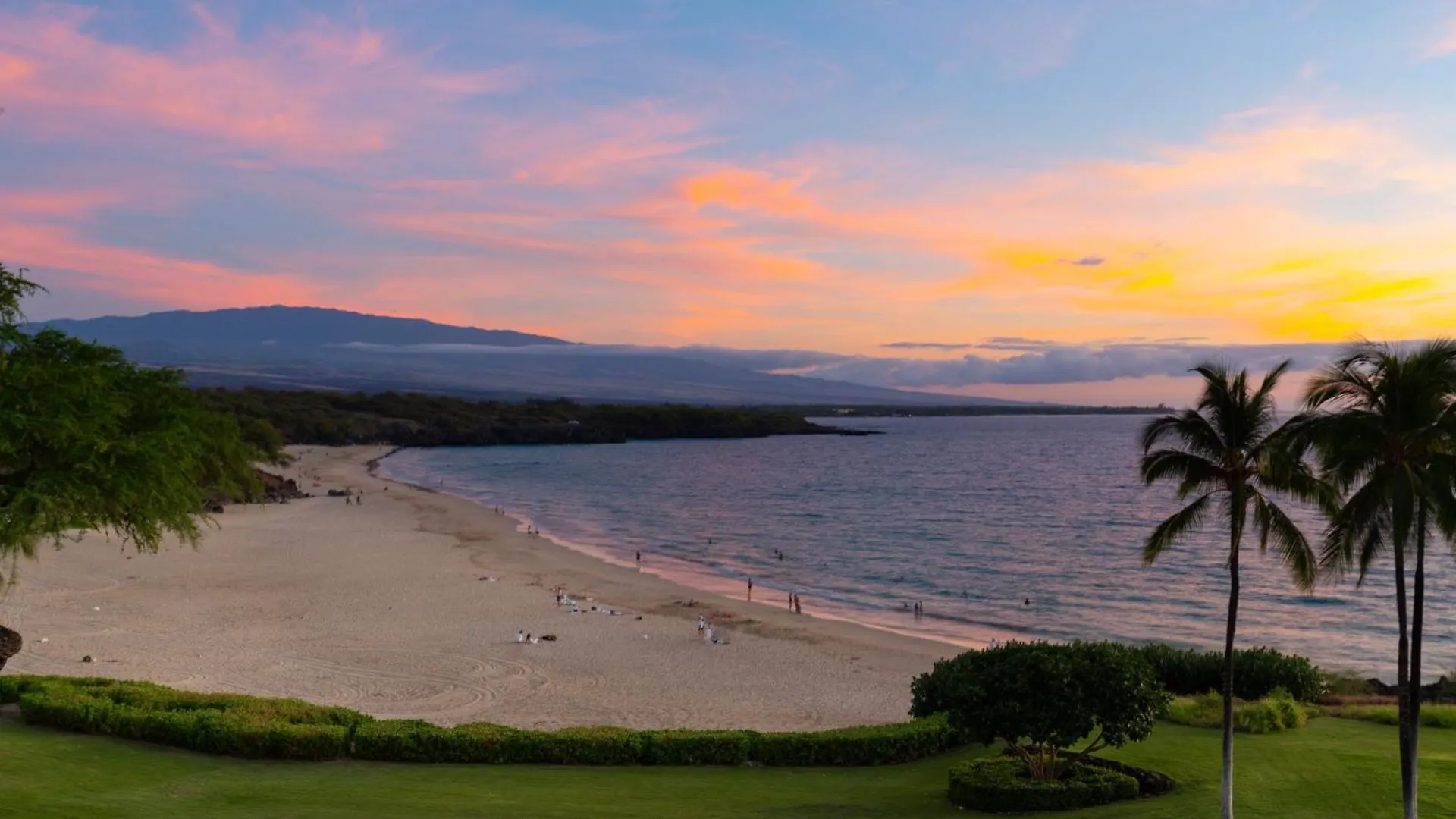 Pineapple Hale Lovely 4Br Kamilo Home With Private Beach Access Waikoloa 0*,  United States